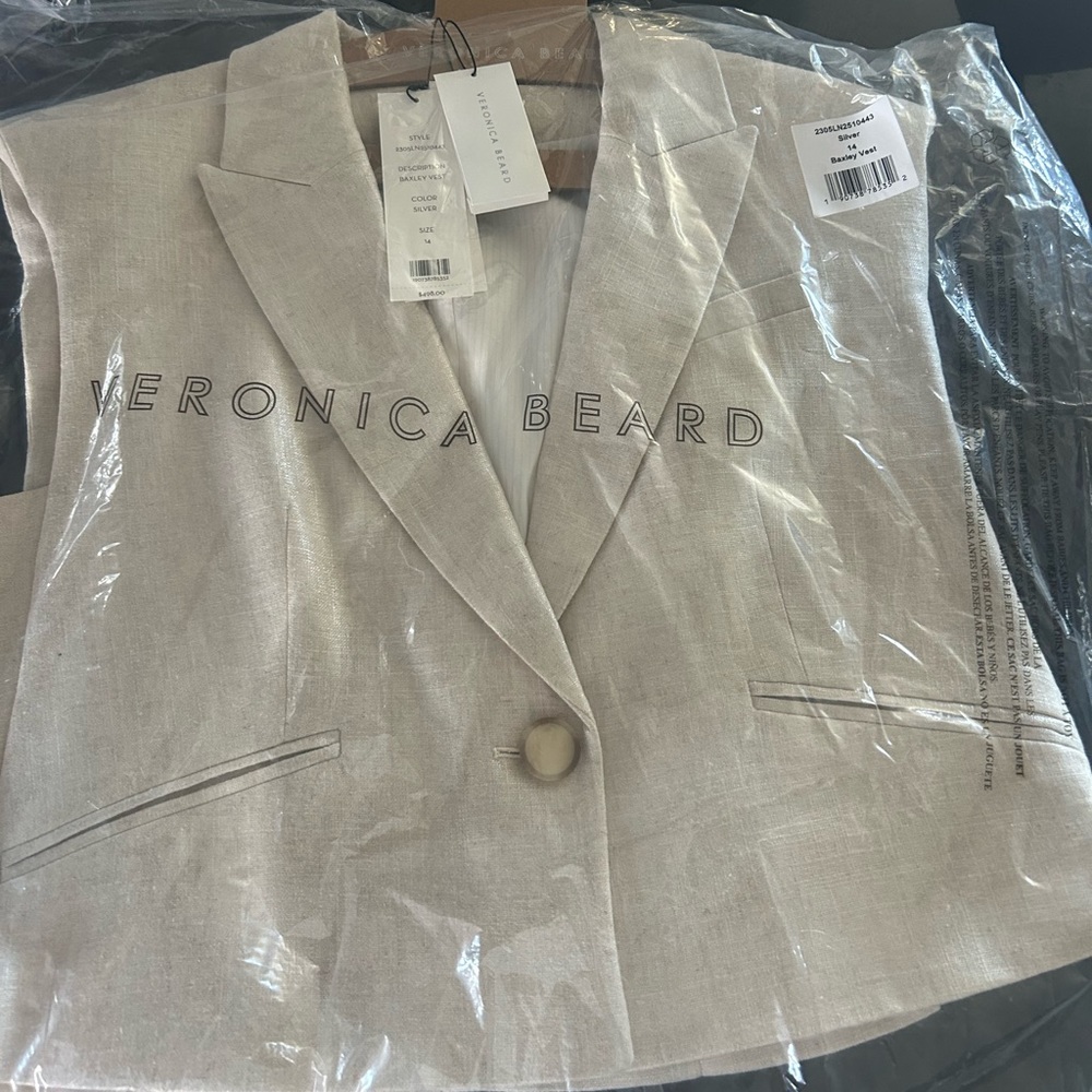 Veronica Beard Baxley Linen Vest. Size 14. Brand new, in package. Gorgeous